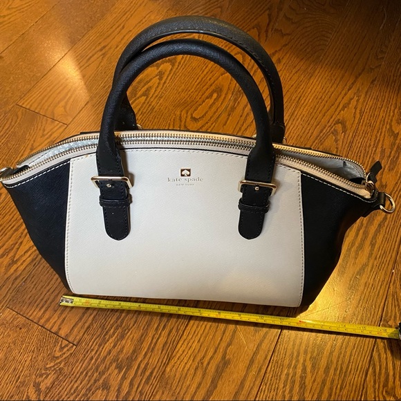 Kate Spade - Charlotte Street Small Sloan Colorblock Leather Bag - Picture 16 of 16